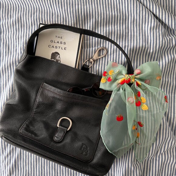 Vintage Dooney and Bourke Pebbled Leather Lock Annalisa Hobo - Picture 6 of 15